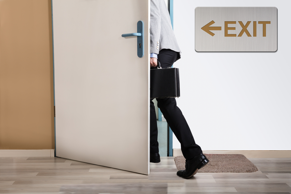 The Effect of Executive Departures on Company Performance
